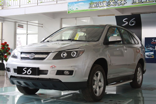 比亞迪S6