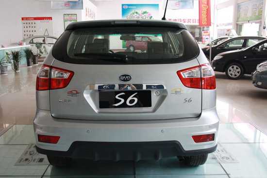 比亞迪S6